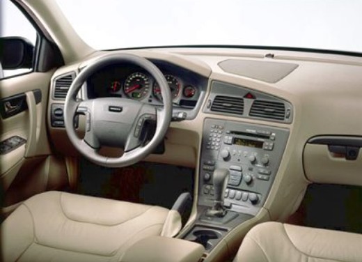 Volvo V70 D5 - Fotogallery - 5